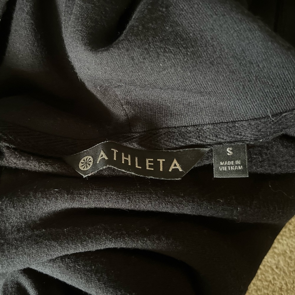Athleta black super soft crop open front jacket with hood